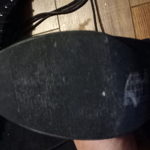 Over knee boots - Picture 2 of 4